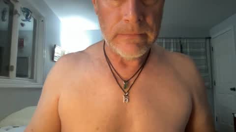 Snapshot of dudeinnh chatting on January 28, 10:23 pm Steve online show from January 28, 10:23 pm