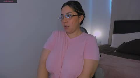 dulce brithany online show from June 24, 5:42 pm