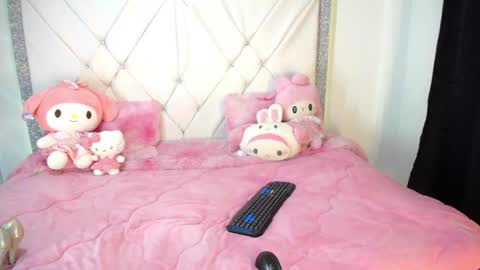 dulce_kiy online show from July 3, 7:46 am