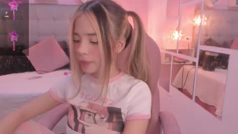 Dulce  online show from February 17, 7:46 pm