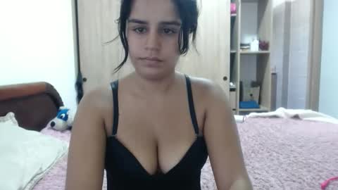 dulcekatty18 online show from December 18, 12:44 pm
