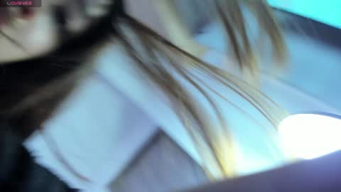 dulceprince1 online show from June 15, 1:36 pm