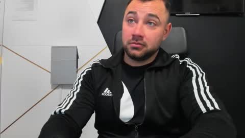 DuncanStone online show from December 5, 6:23 am