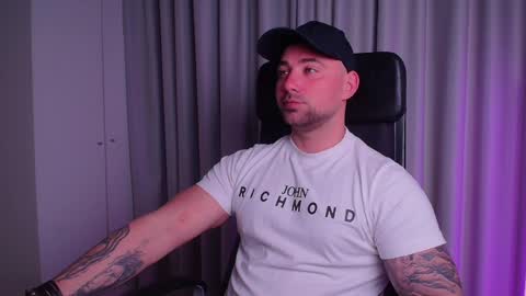 DuncanStone online show from April 9, 6:19 am