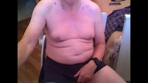 Snapshot of dunkley72 chatting on October 19, 12:54 pm dunkley72 online show from October 19, 12:54 pm