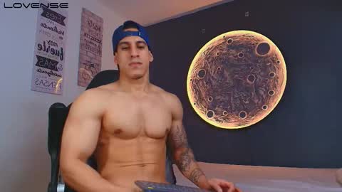 duran_dhikol1 online show from March 28, 1:51 am