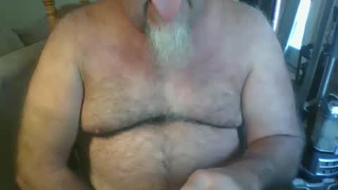 Snapshot of durdyone2025 chatting on October 8, 7:31 pm durdyone2025 online show from October 8, 7:31 pm