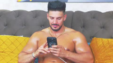 Dustin online show from July 5, 8:54 am