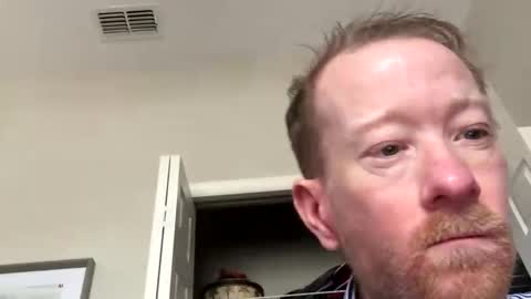 Snapshot of dustinthesweettalker chatting on February 13, 3:24 pm Dustinthesweettalker online show from February 13, 3:24 pm