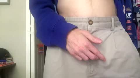 Snapshot of dustinthesweettalker chatting on September 9, 6:41 pm Dustinthesweettalker online show from September 9, 6:41 pm