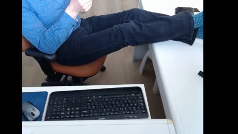 dutchpornking2 online show from March 31, 1:55 pm