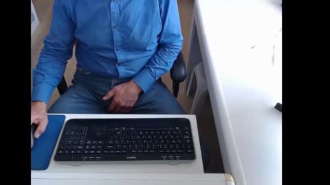 dutchpornking2 online show from September 14, 10:27 am