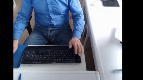 dutchpornking2 online show from September 24, 9:05 am