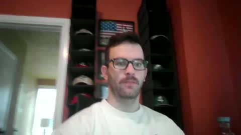 Snapshot of dweav240 chatting on October 20, 7:41 pm dweav240 online show from October 20, 7:41 pm