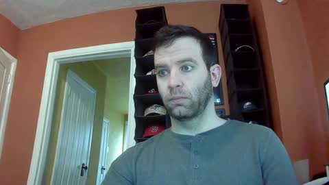 Snapshot of dweav240 chatting on October 30, 5:13 pm dweav240 online show from October 30, 5:13 pm