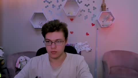 Snapshot of dylan_bold chatting on September 27, 8:06 pm dylan_bold online show from September 27, 8:06 pm