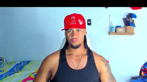 Dylan online show from January 8, 12:05 am