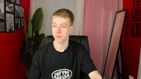 Dylan online show from April 21, 10:33 am