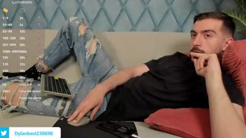 Dylan online show from June 24, 2:40 am