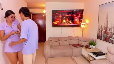 Mod Dylan Lilith Alan and  Drake online show from January 7, 12:52 pm