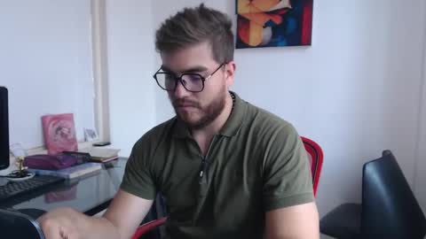 dylanhot10 online show from February 1, 7:23 pm