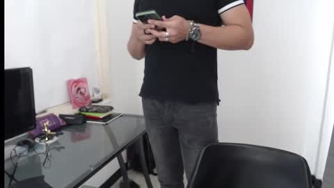 dylanhot10 online show from December 27, 7:03 pm