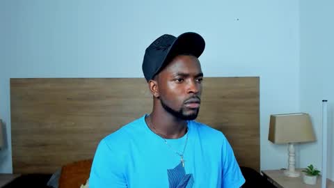 Dylan Taylor online show from January 17, 2:43 am