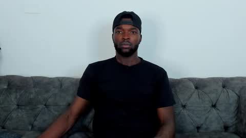 Snapshot of dylantaylor_1 chatting on October 15, 3:21 am Dylan Taylor online show from October 15, 3:21 am