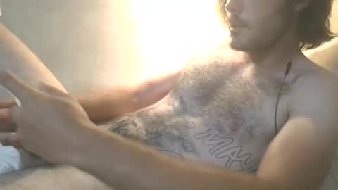 dylp400 online show from October 11, 5:05 pm