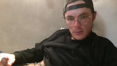 dylp400 online show from February 15, 2:22 pm