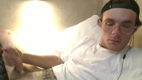 dylp400 online show from March 3, 11:44 am