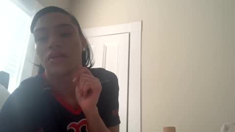 Snapshot of dynasty313 chatting on March 3, 7:07 pm Dynasty online show from March 3, 7:07 pm