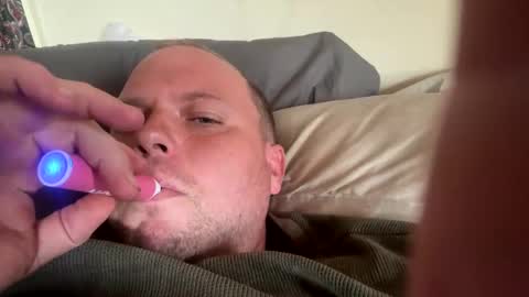 eaglebabyyy online show from October 17, 6:34 pm