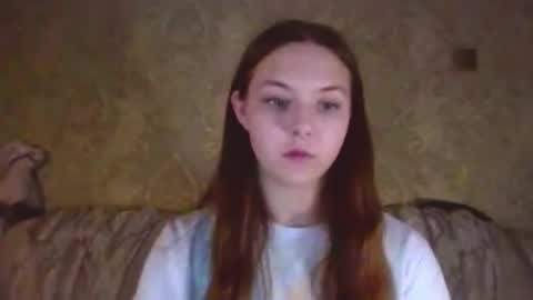 Yuni online show from February 6, 7:27 pm