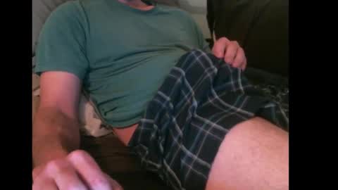 Snapshot of easysleaze chatting on October 23, 8:10 pm Easy online show from October 23, 8:10 pm