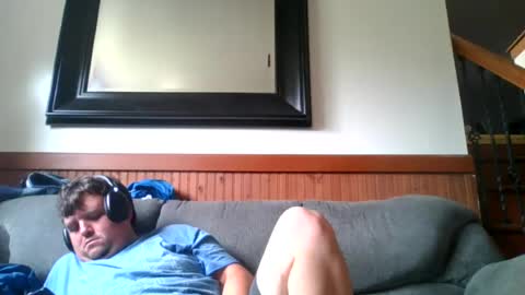 Eazyb91 online show from July 16, 4:43 pm