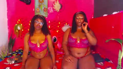 chayna smith online show from August 7, 11:19 am
