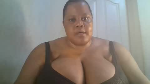 ebony_magixs online show from September 23, 3:44 am