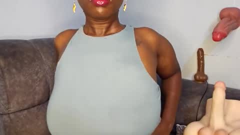 Ebony Melanie online show from January 12, 10:17 pm