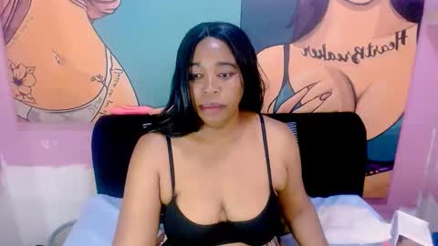 Lyn online show from December 17, 8:54 am