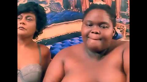 ebonyhotbuns4u2luv online show from March 12, 9:02 am