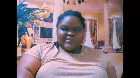 ebonyhotbuns4u2luv online show from September 14, 6:31 pm