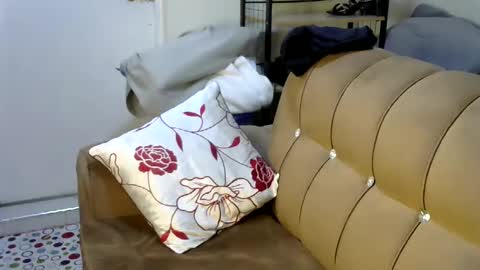 i am clara online show from December 2, 12:35 pm