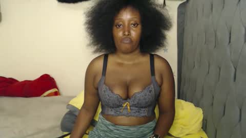 ebonyshiks online show from February 21, 8:17 am