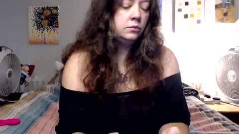 Weird Echo online show from July 27, 12:35 pm