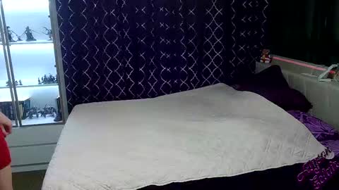 Alyson Eclair online show from October 2, 1:15 am