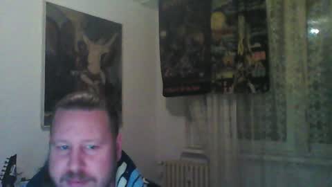 Edward online show from December 11, 7:14 pm