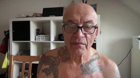 eddelmar online show from March 15, 7:02 am