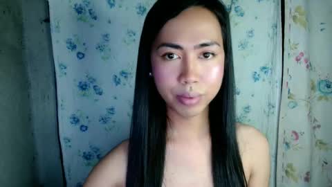 eddfox001 online show from April 11, 3:05 pm