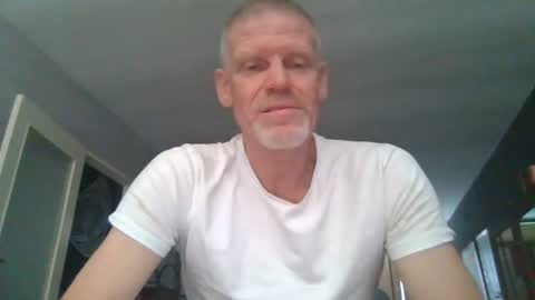eddie4767 online show from July 12, 9:34 am